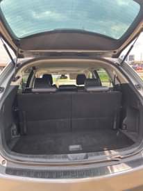 A picture of Mazda CX 9 2011 model with high engine performance and