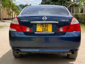 A picture of Nissan fuga
