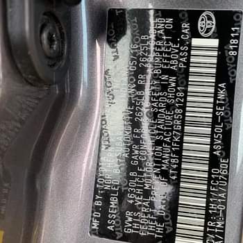 A picture of Direct Belgium 2016 Toyota Camry LE