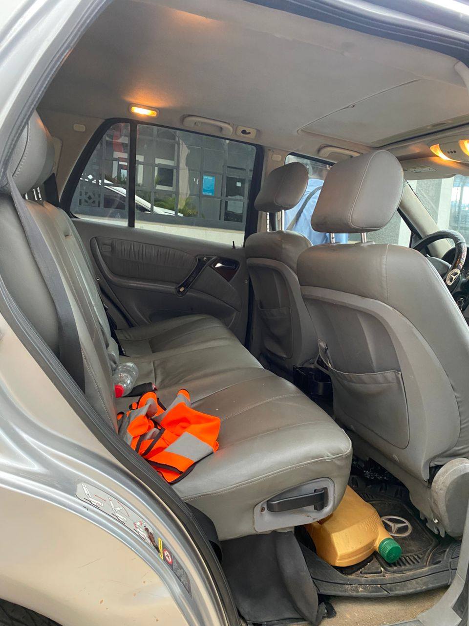 A picture of BENZ ML350 TOKS STANDARD