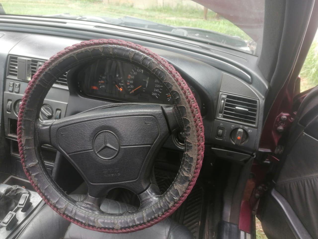 mercedes benz c230