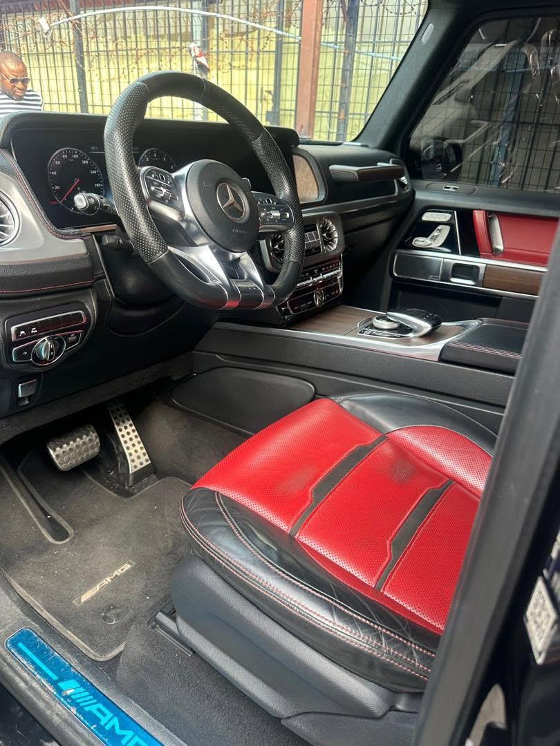 A picture of Car