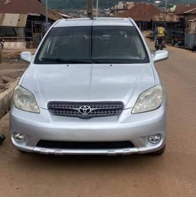 A picture of Awoof Toyota matrix 06 print on first body pan engine