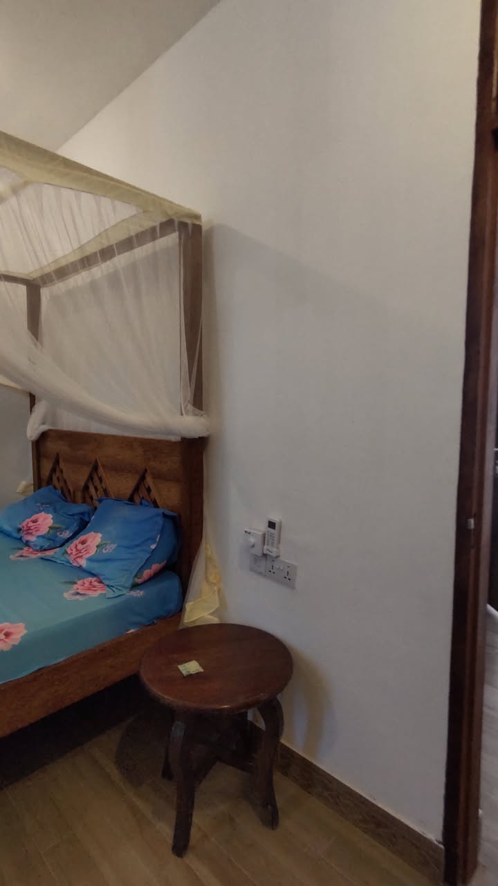A picture of 1 bed 1 bath Apartment condo