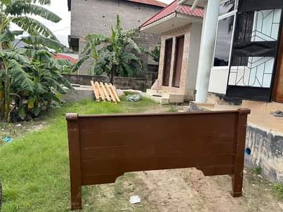 A picture of Kitanda used clean conditi