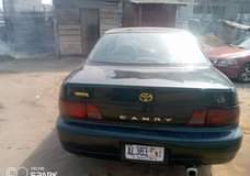 A picture of Toyota Corolla 2000 orobo