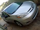 A picture of Toyota sienna