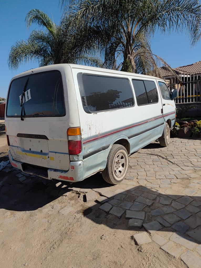 used toyota hiace