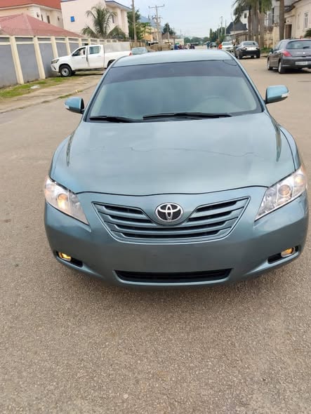 A picture of 2009 Toyota Camry LE