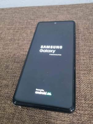 samsung galaxy a52