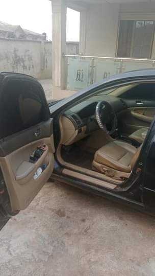 A picture of Honda Accord EOD 2005