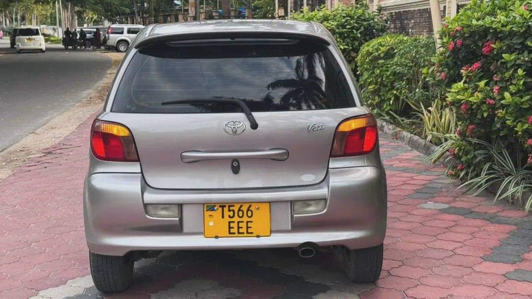 A picture of TOYOTA VITZ RS NAMBA E PIGA 255 714 550 592