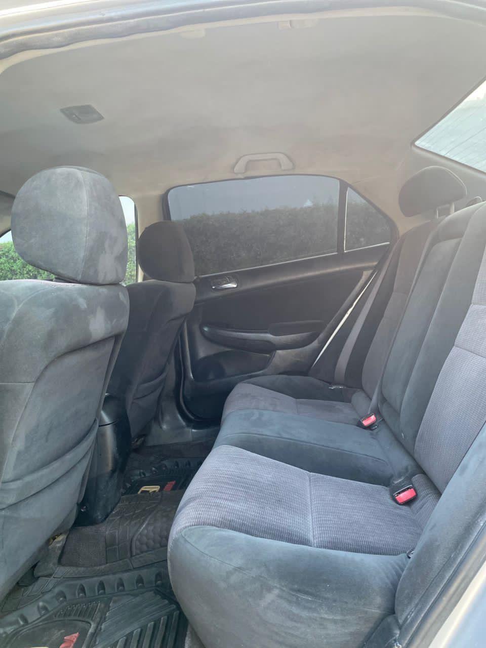 A picture of Honda accord 2004