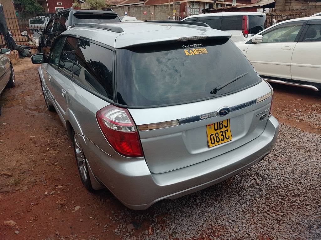 A picture of Subaru legacy 16 millions negotiable CALL 0786 92 82 59