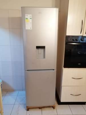 classifieds/fridges