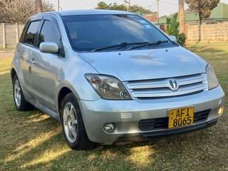 used toyota ist