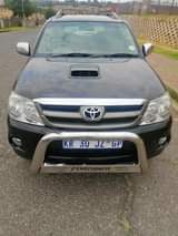 A picture of 2008 Toyota Fortuner 3.0 D4D R145 000 Neg