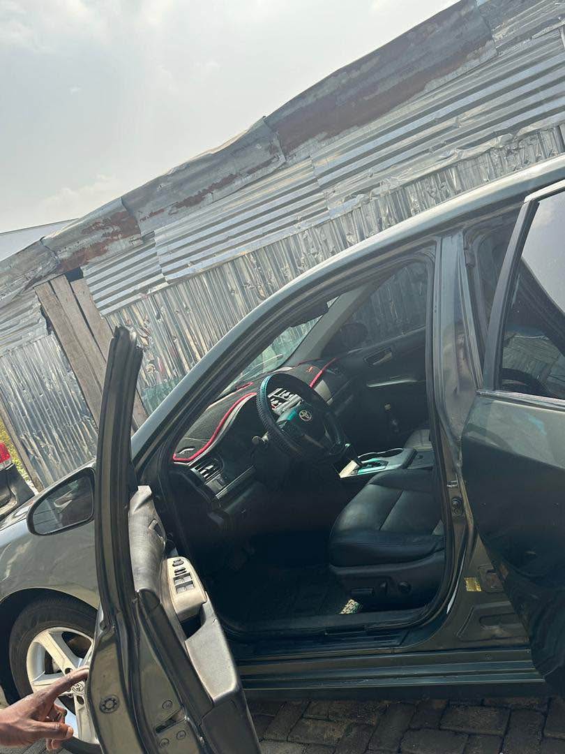 A picture of Toyota Camry 2013