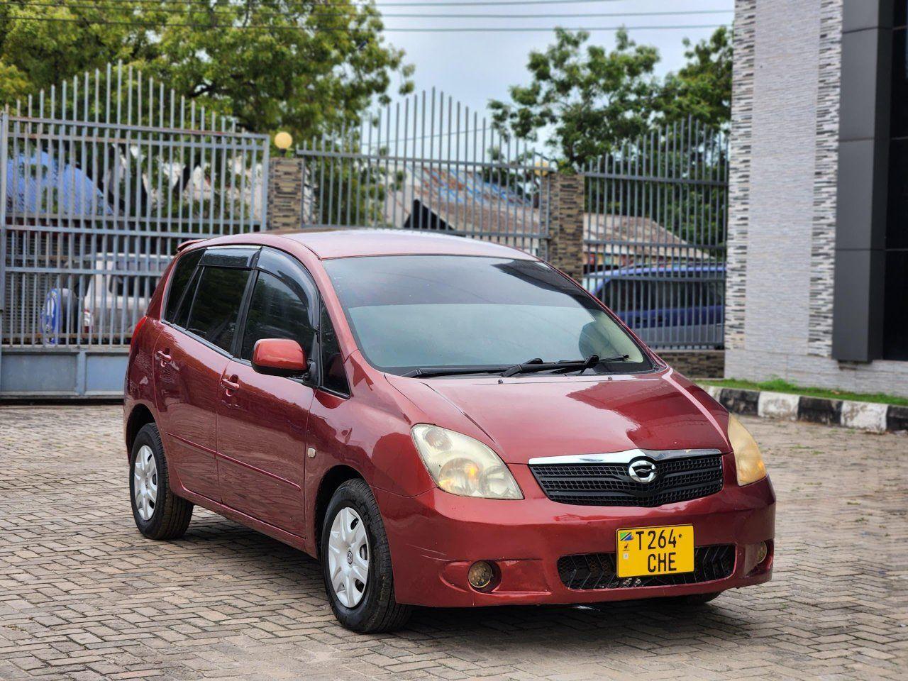 A picture of Toyota spacio New model