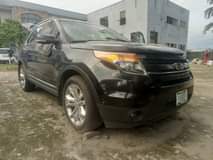 A picture of 2013 Ford explorer selling as scrap First body Brand new