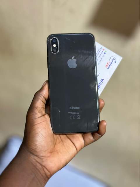 A picture of iPhone X Used 64Gb