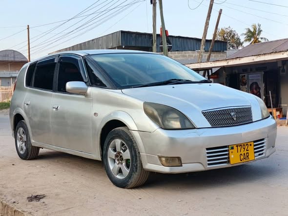 A picture of TOYOTA OPA