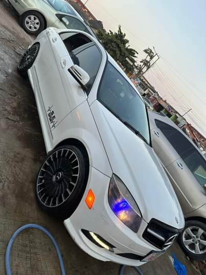 A picture of KinzzyAuto s LTD 08109018982 9 500 000 Refer and earn