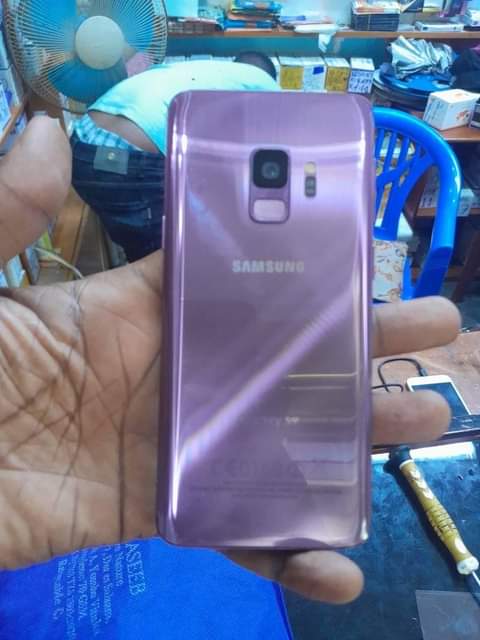 A picture of Samsung S9