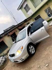A picture of 2004 Toyota Matrix Le