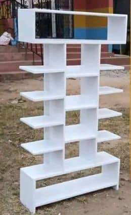 A picture of Shoe rack