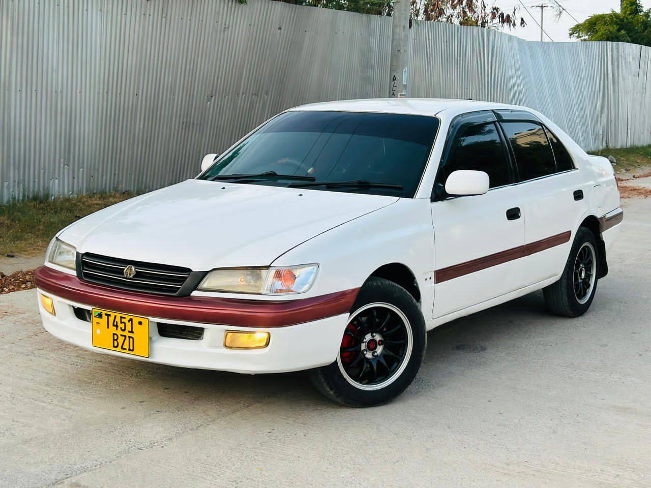 A picture of Toyota premio old
