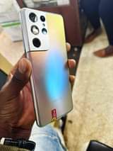 A picture of SAMSUNG S22 ULTRA AND S21 ULTRA ALL AVAILABLE