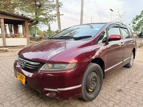 A picture of Honda Odyssey Full A c Bei 4 8M Location 0783360709