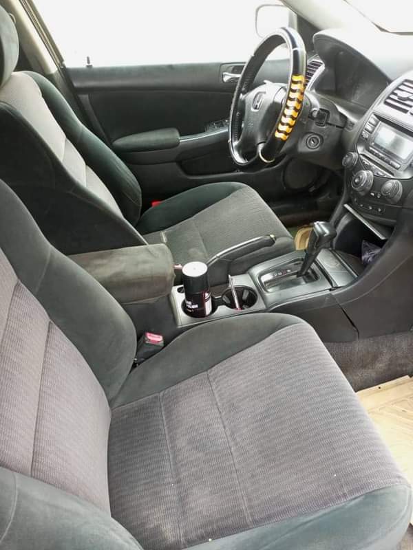A picture of 05 HONDA ACCORD 4 Plugs Good Engine Gearbox AC NOT
