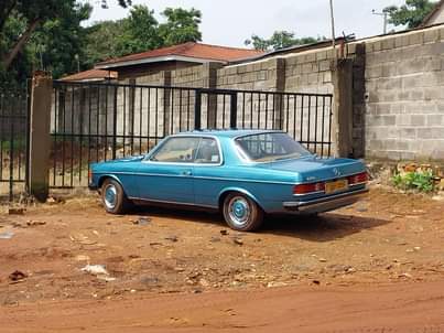 A picture of 1978 Mercedes COUPE W123