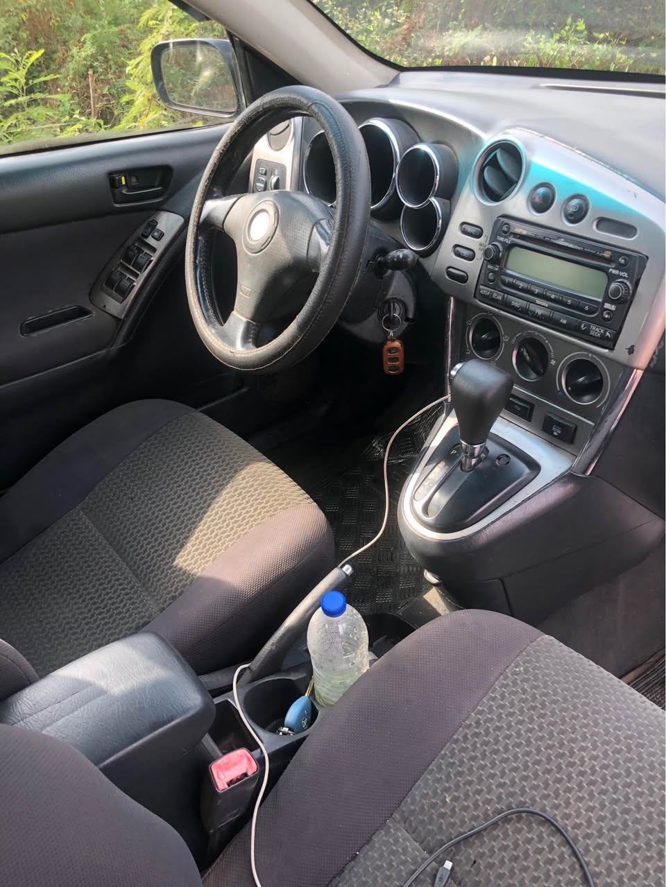 A picture of Toyota matrix 2006