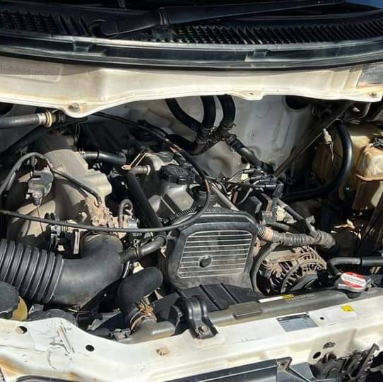 A picture of 2000 Toyota Noah Toyota Road Tourer 2.0cc