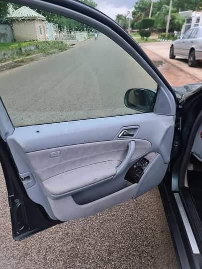 A picture of 08039680960 Neatly Used Mercedez Benz C200 Kompressor Price 2mil Engine