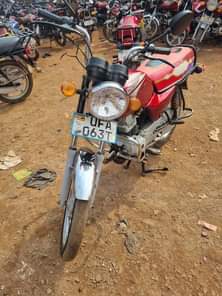 A picture of Bajaj boxer on sale at 2.5m call 0756120820