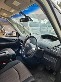 A picture of Nissan Serena