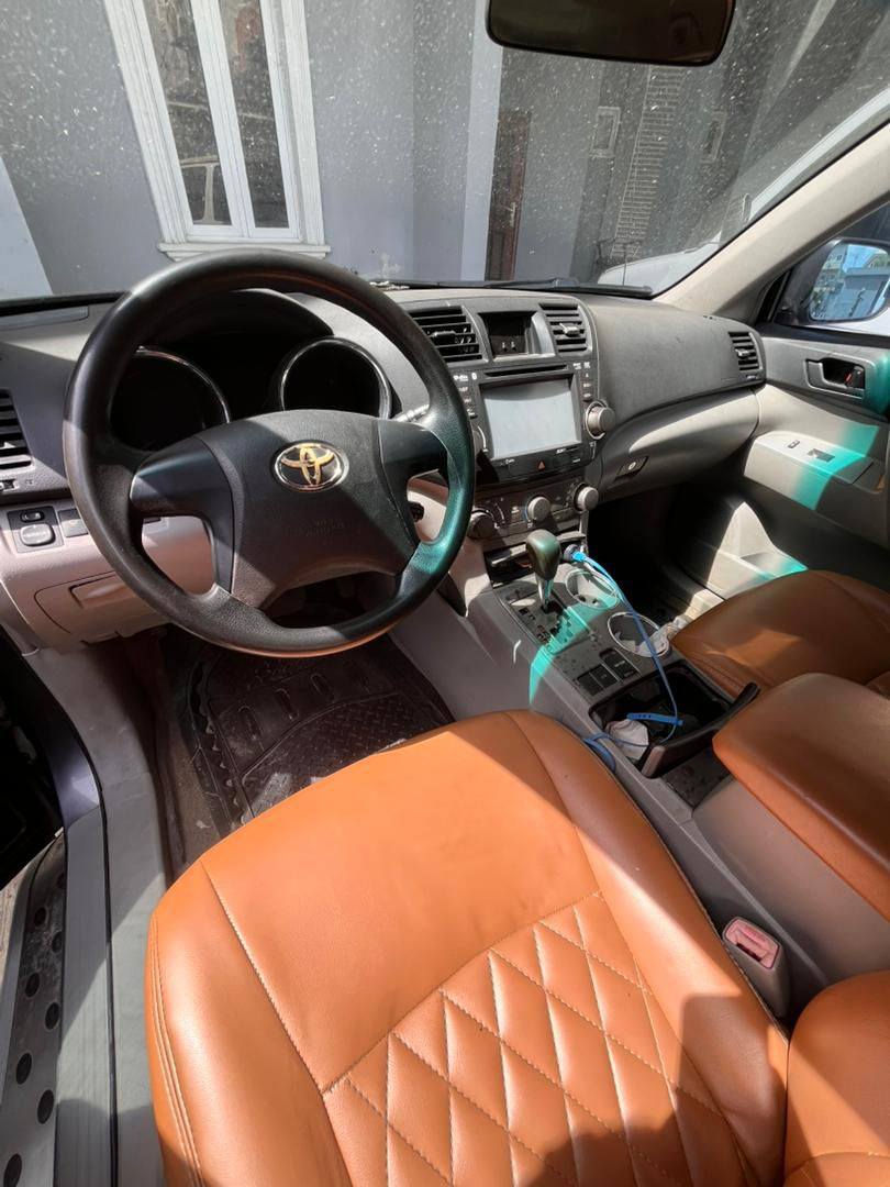A picture of 2009 Toyota Highlander