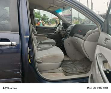 A picture of First body Toyota Sienna