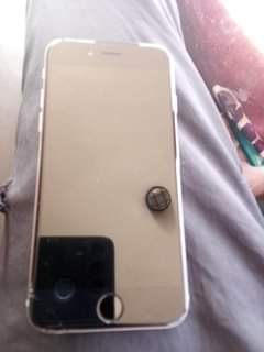 A picture of iPhone 6 64GB