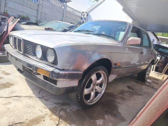 bmw 318i