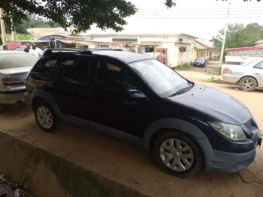 A picture of Pontiac vibe 2006 model 4 sale