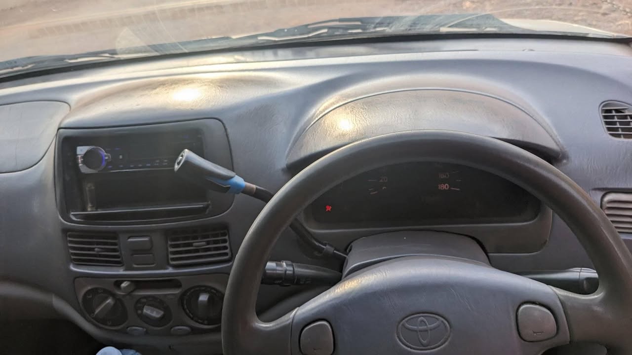 A picture of Toyota Raum