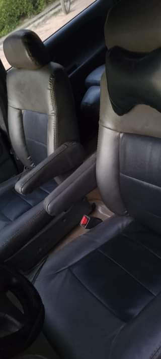 A picture of Honda Odyssey shuttle 