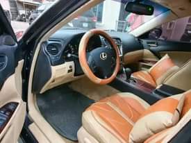 A picture of Lexus Is250