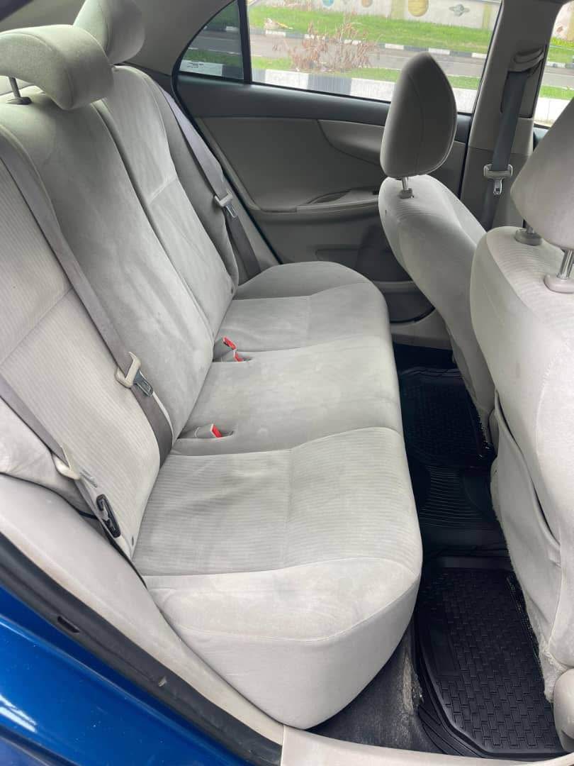 A picture of Toks grade 2011 Toyota Corolla