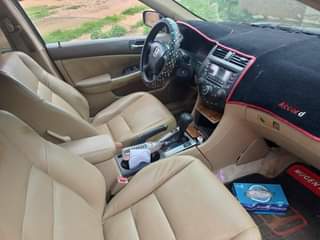 A picture of 2005 Honda Eod